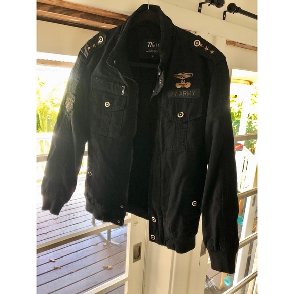 Men or women’s fuzzy lined bomber jacket - Picture 2 of 5